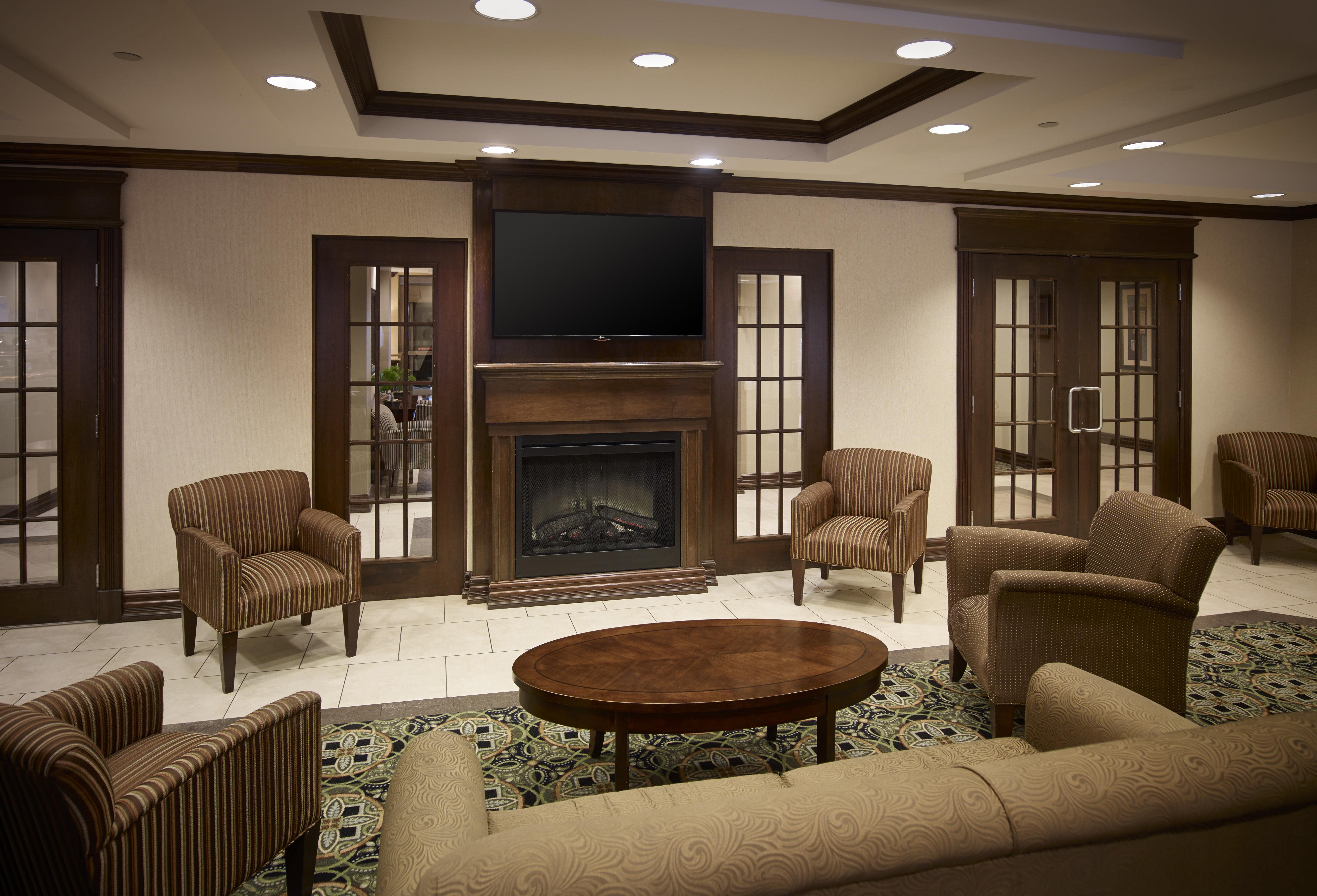 Holiday Inn Express & Suites Huntsville By Ihg Екстериор снимка