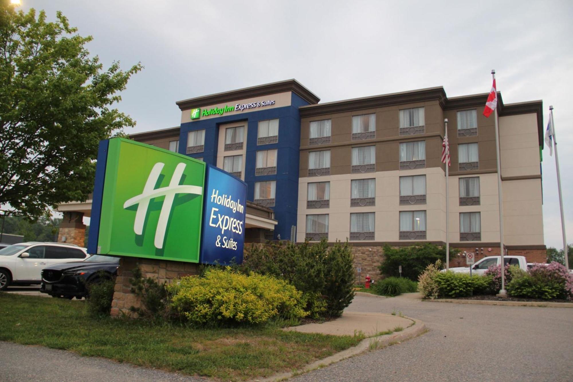 Holiday Inn Express & Suites Huntsville By Ihg Екстериор снимка