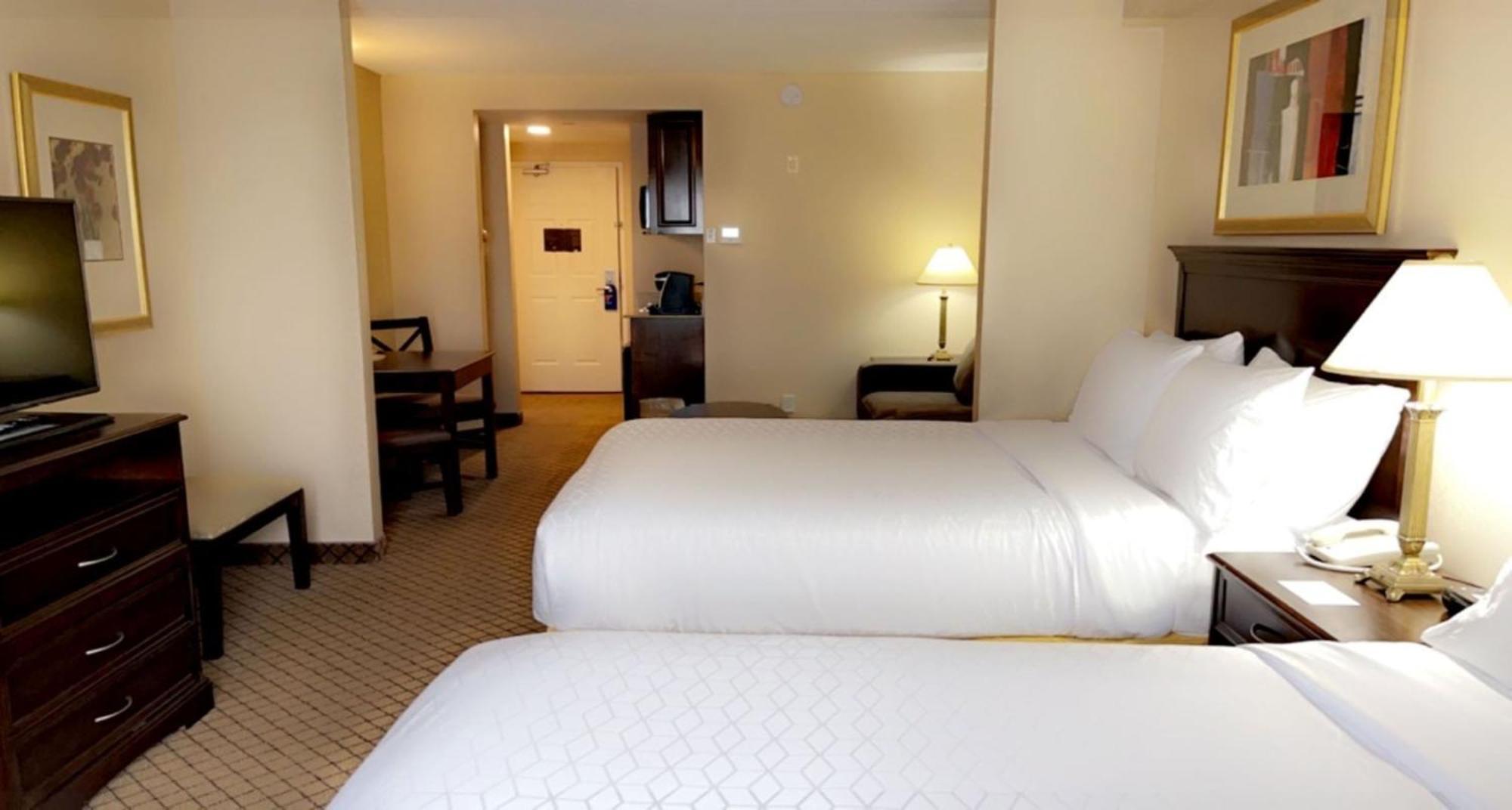 Holiday Inn Express & Suites Huntsville By Ihg Екстериор снимка