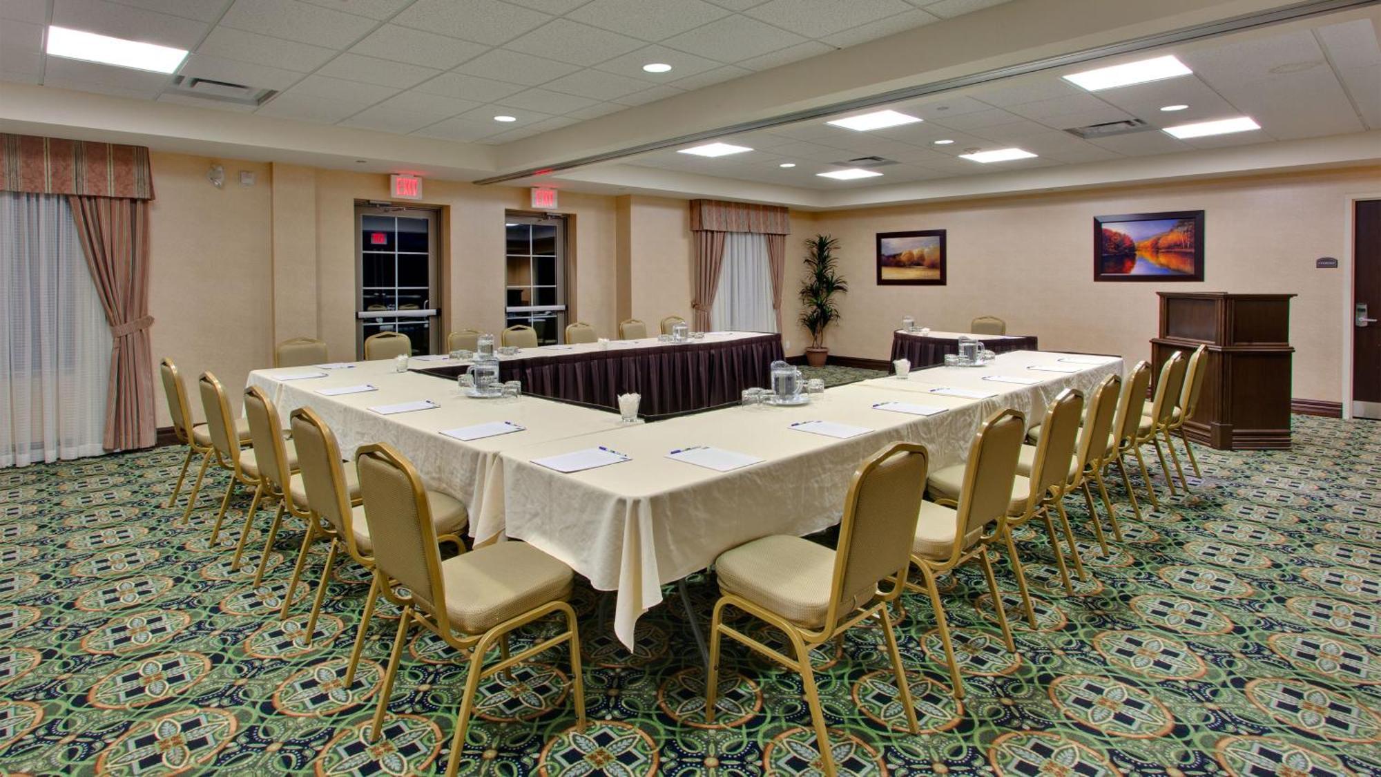 Holiday Inn Express & Suites Huntsville By Ihg Екстериор снимка