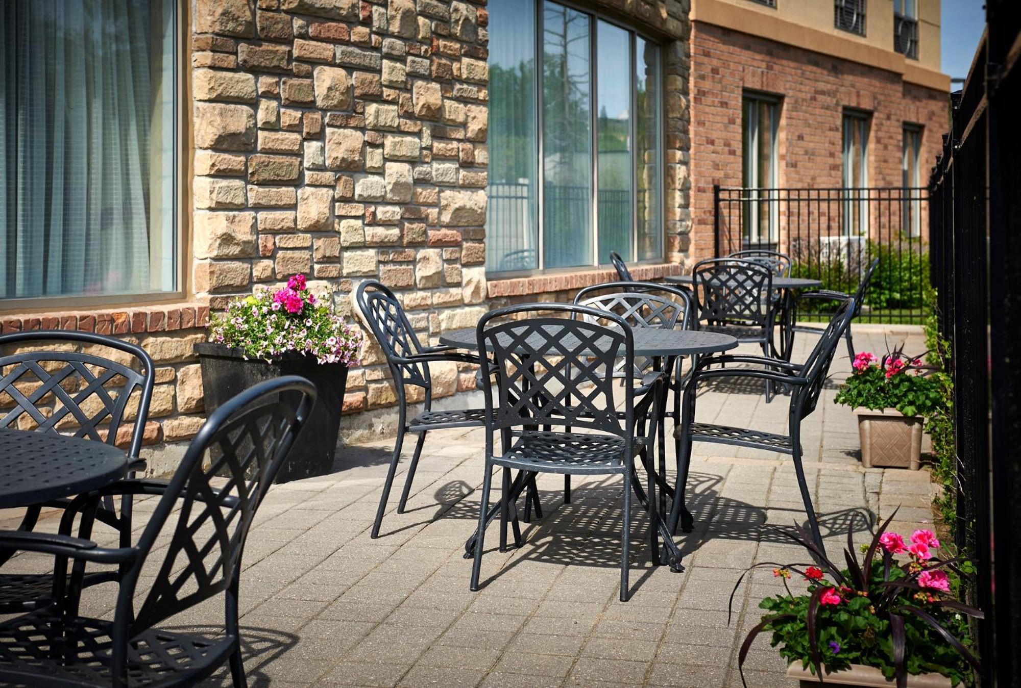Holiday Inn Express & Suites Huntsville By Ihg Екстериор снимка