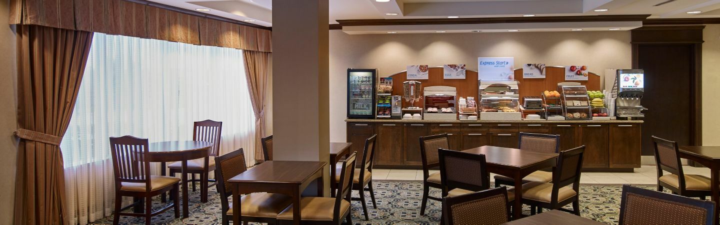 Holiday Inn Express & Suites Huntsville By Ihg Екстериор снимка